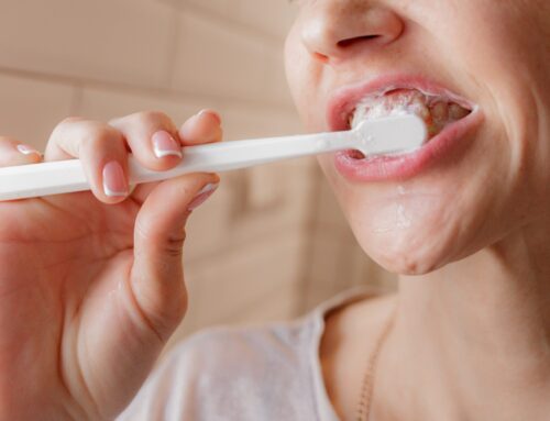 How to Cure Gingivitis Naturally: A Complete Guide